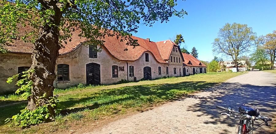 Zabudowania gospodarcze dawnego majątku w Przemkowie
