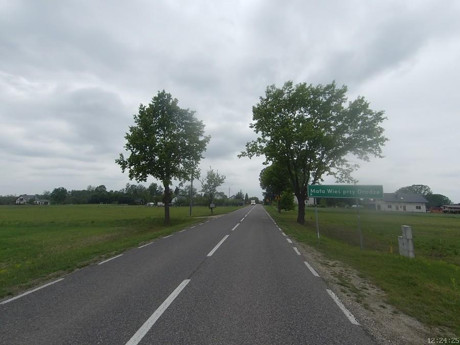 Mała Wieś przy Drodze