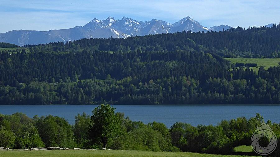 Tatry nad tym jeziorem