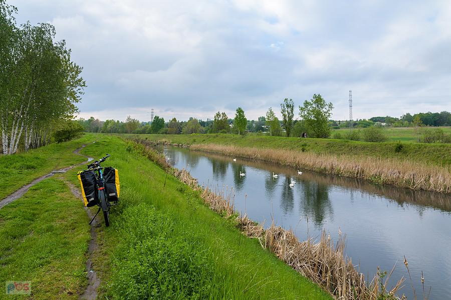Rzeka Brynica - Piekary Śląskie, a po drugiej stronie już Wojkowice w powiecie będzińskim