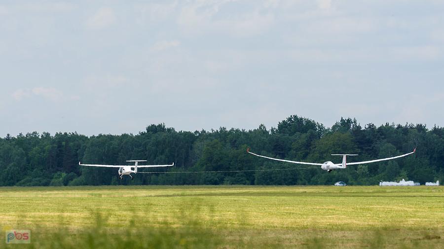 Artus Aircraft Artus 600-Lighter #SP-SUNY wyciąga szybowiec