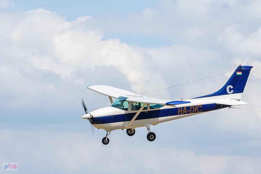 Cessna 182P Skylane #HA-DIC