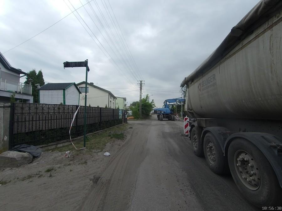 Trak Królewski w Wojcieszynie nadal rozgrzebany