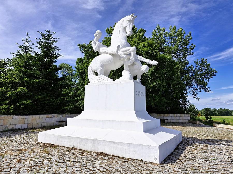 Pomnik Leszka Białego