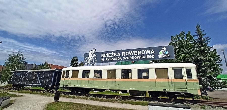 Ścieżka rowerowa im. R. Szurkowskiego trasą dawnej kolejki wąskotorowej