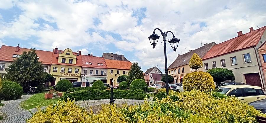 Ryneczek w Sułowie