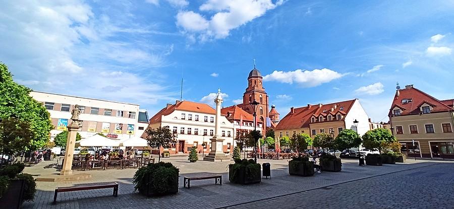 Rynek w Żmigrodzie