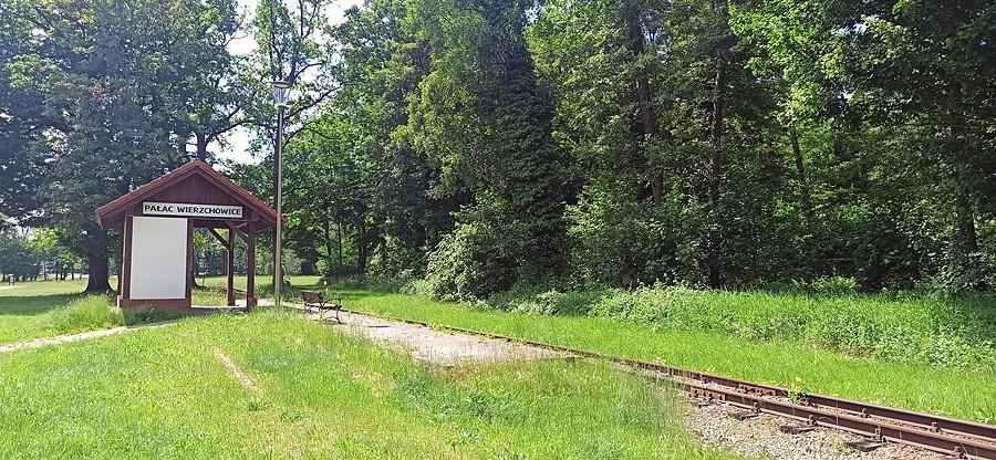 Stacja kolejki wąskotorowej