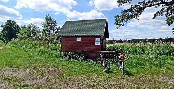 Czatownia nad stawem Czarny Las