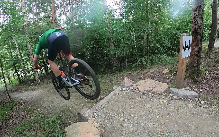 No to hop w dół