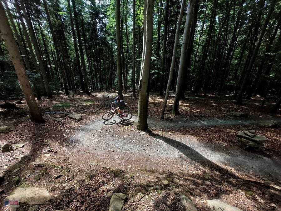 Podjazd na pętli Trojak