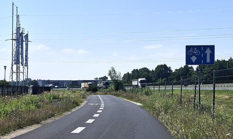 Moja ulubiona serwisówka z kontrapasem