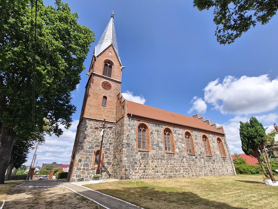 Kościół w Góralicach