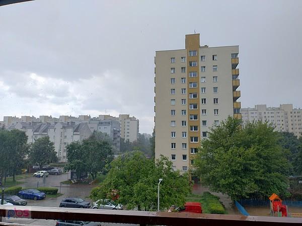 Ulewę sfotografowałam już z balkonu
