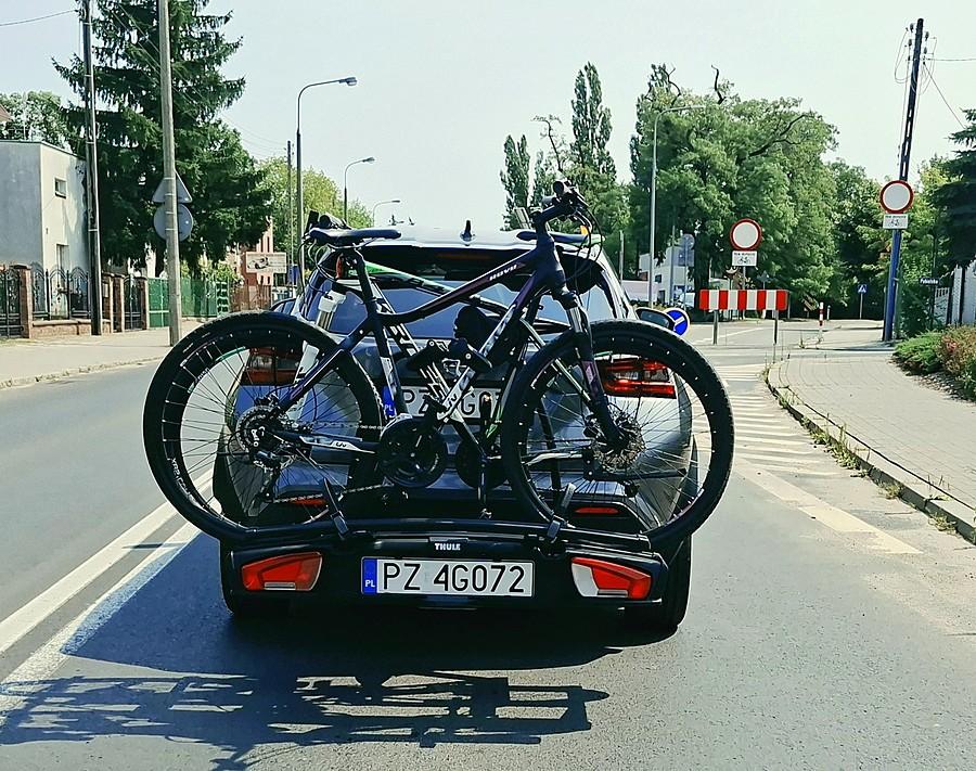 Chwilę trzymałem koło :)