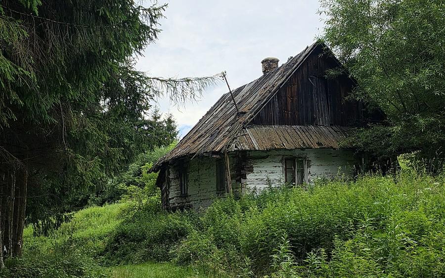 Wpadła nam w oko taka zacna i stara chata