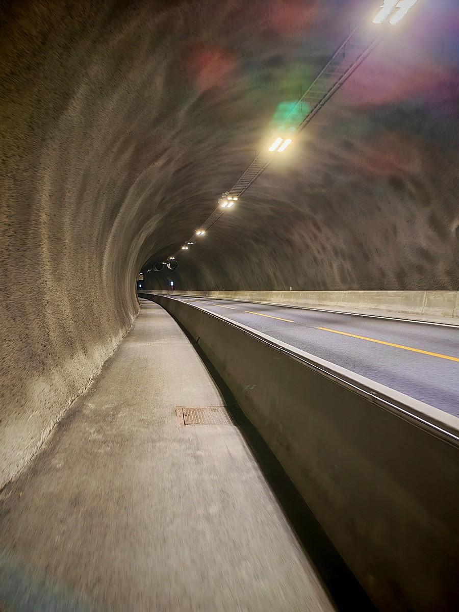 Tunel, ale ten lepszy, Szkoda, że jedyny.