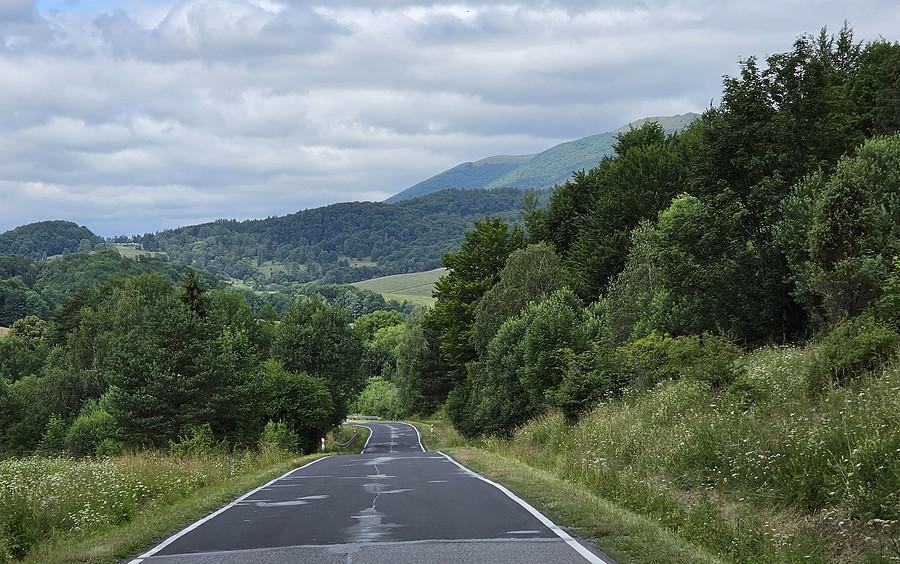 Klimatycznie tam, tylko kręcić tędy :)