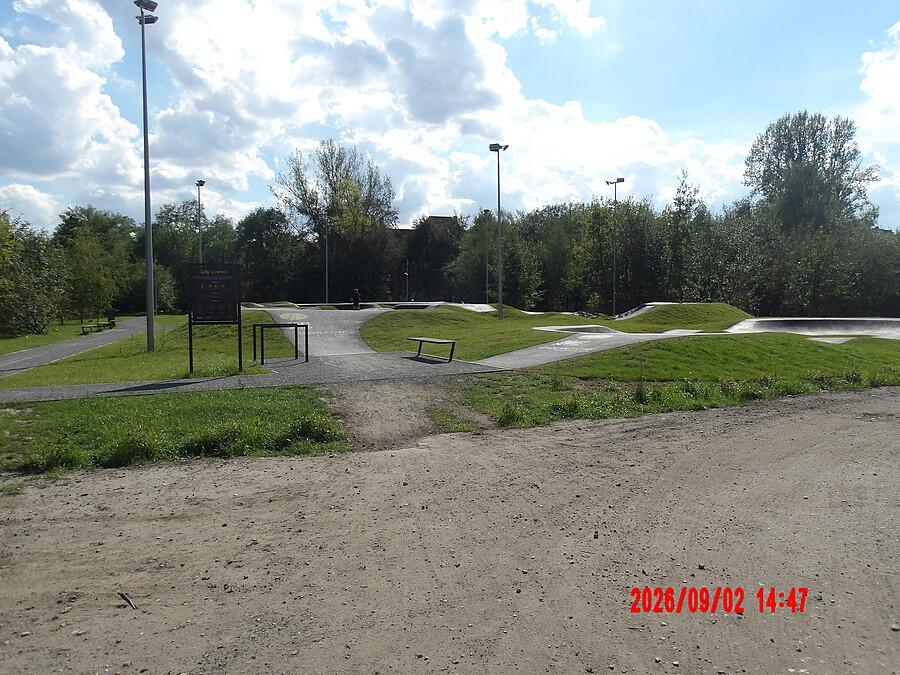 Pumptrack przy ulicy Wincentego Janasa w Chorzowie