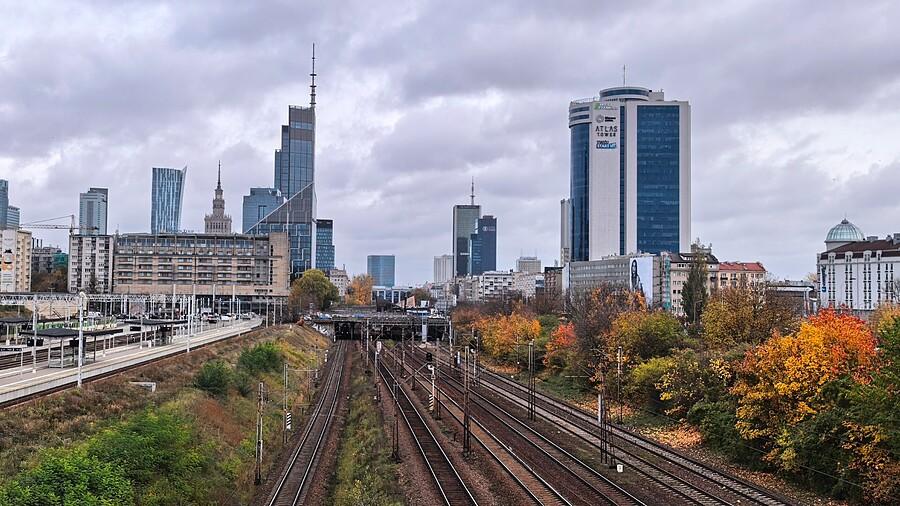 Toi-toi zawdzięcza swą nazwę Vahapowi Toyowi, turecki architekt, inwestor i właściciel