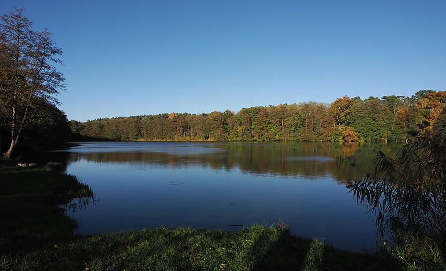 Jesienne Jezioro Sułek