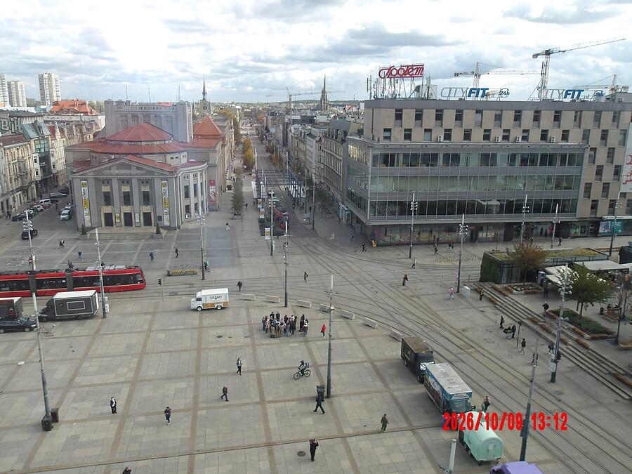 Katowicki rynek z ostatniego piętra "Skarbka"